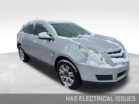 Used 2012 Cadillac SRX Luxury image 2