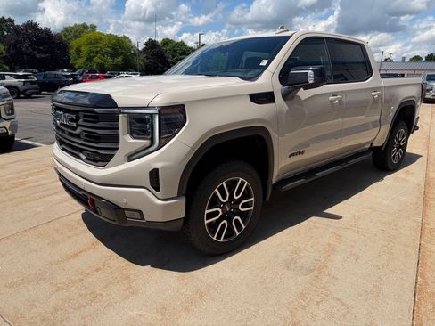 New 2026 GMC Sierra 1500 AT4 w/ AT4 Premium Package AWD/4WD image 7