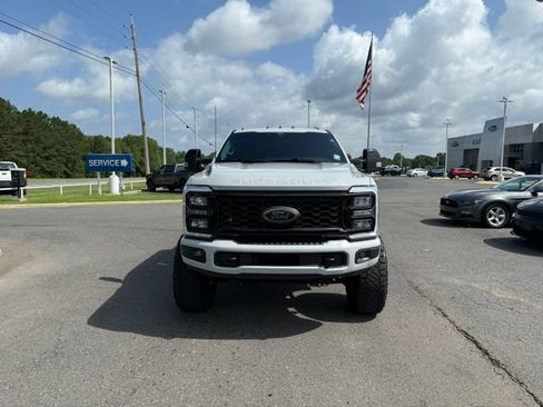 Used 2025 Ford F250 Lariat w/ Lariat Ultimate Package AWD/4WD image 2