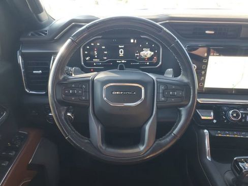 Used 2024 GMC Sierra 1500 Denali Ultimate image 18