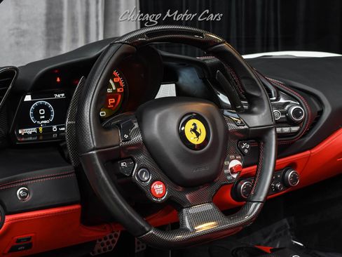 Used 2018 Ferrari 488 Spider RWD image 9