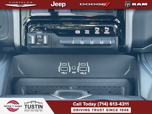 New 2026 RAM 2500 Big Horn AWD/4WD image 13