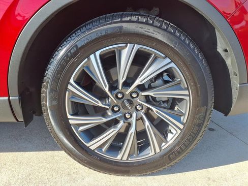 Used 2025 Lincoln Aviator 2WD image 26