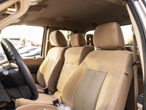 Used 2011 Ford F350 XLT w/ Camper Pkg image 16