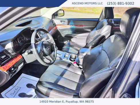 Used 2010 Subaru Outback 2.5i Limited image 9