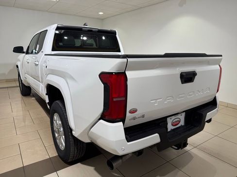 New 2026 Toyota Tacoma SR5 image 3