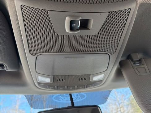 Used 2017 Ford F150 XLT w/ Equipment Group 302A Luxury image 26