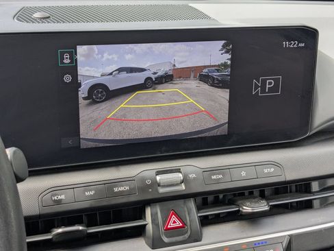 Used 2025 Kia K4 FWD image 17
