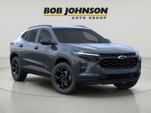 New 2026 Chevrolet Trax LT FWD image 8