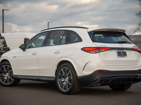 New 2025 Mercedes-Benz GLC 63 AMG S image 8