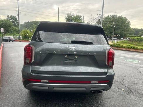 Used 2025 Hyundai Palisade SEL FWD image 4