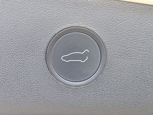 Used 2021 Tesla Model 3 Standard Range Plus image 30