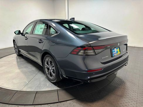 New 2025 Honda Accord EX-L image 6