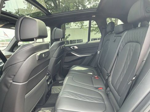 Certified 2024 BMW X5 xDrive40i w/ M Sport Package AWD/4WD image 18