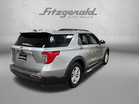Used 2022 Ford Explorer XLT RWD image 8