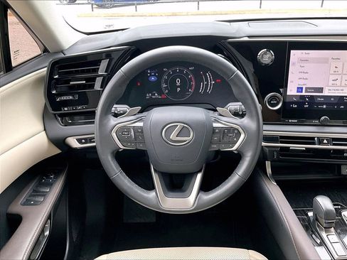 Used 2024 Lexus RX 350 FWD w/ Technology Package image 15