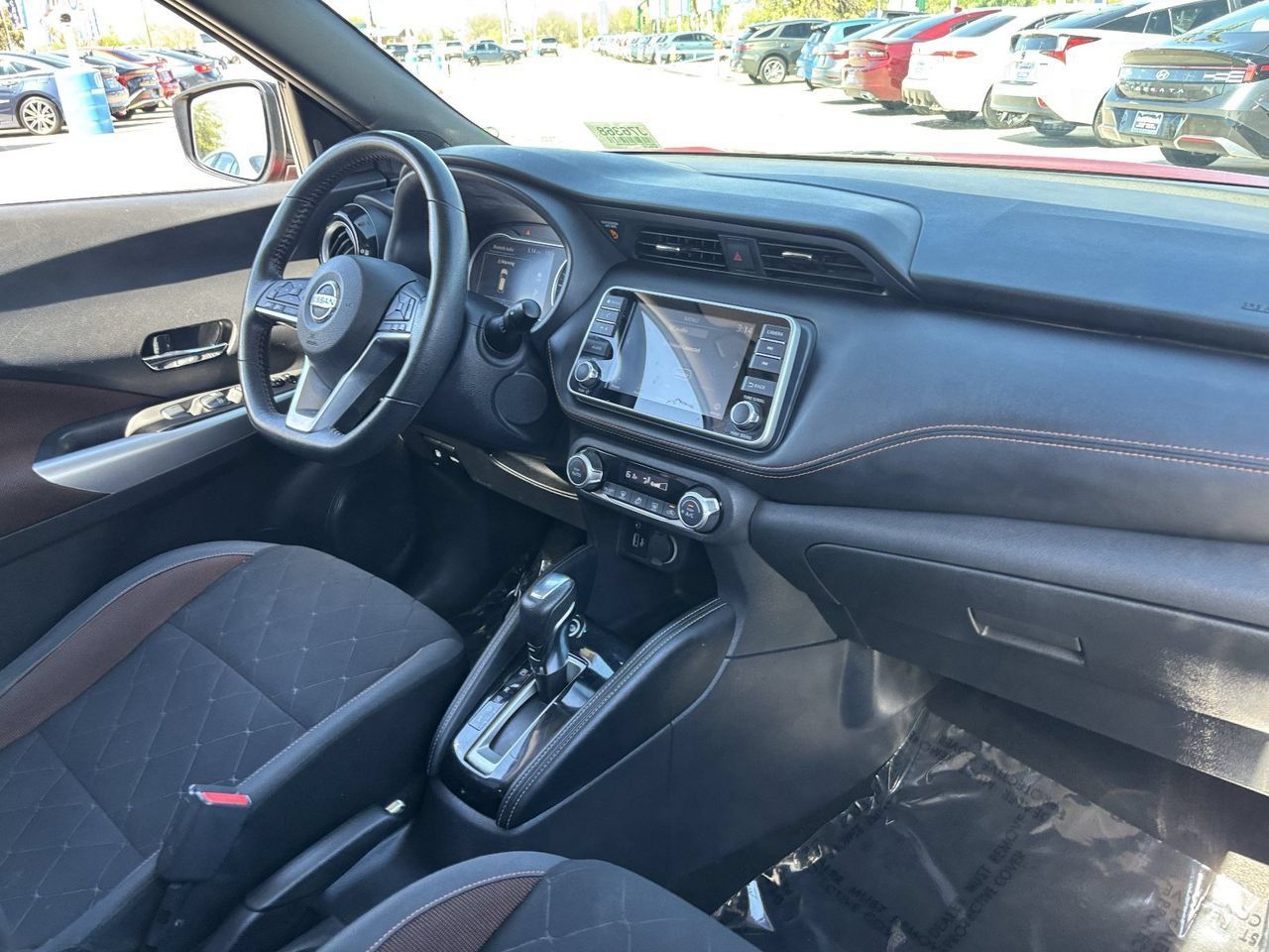 Used 2020 Nissan Kicks SR FWD image 10