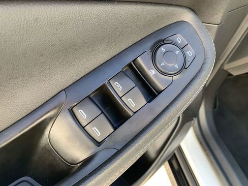 Certified 2024 Buick Encore GX Sport Touring w/ Comfort Package image 20