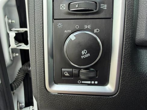 Used 2016 RAM 1500 Big Horn AWD/4WD image 37