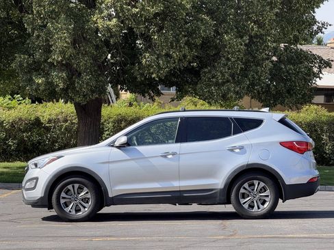 Used 2016 Hyundai Santa Fe Sport w/ Option Group 02 FWD image 8