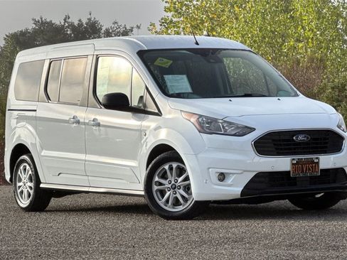 Used 2021 Ford Transit Connect XLT image 2