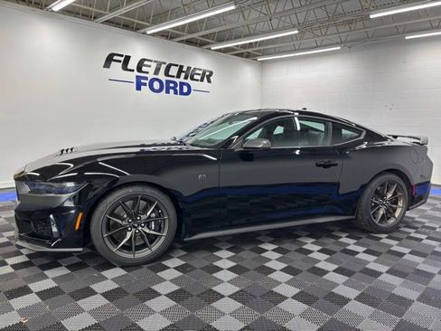 New 2026 Ford Mustang Dark Horse image 3