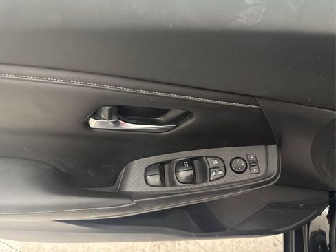 Used 2020 Nissan Sentra SV w/ Lighting Package FWD image 30