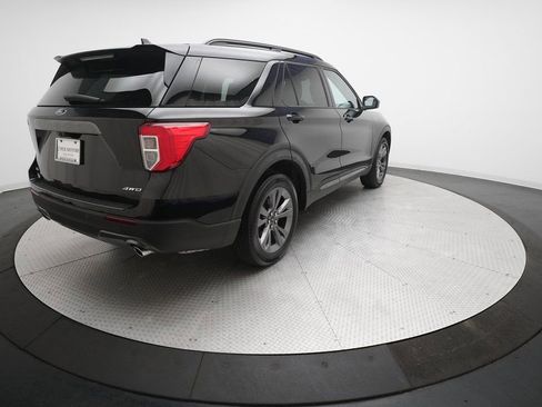 Used 2023 Ford Explorer XLT w/ Equipment Group 202A image 38
