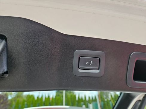 Certified 2024 MAZDA CX-5 Carbon Edition image 11