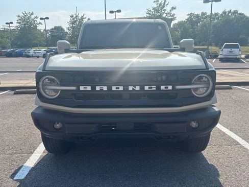 Used 2025 Ford Bronco Outer Banks AWD/4WD image 11