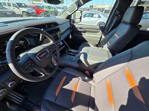 New 2026 GMC Sierra 2500 AT4 w/ AT4 Premium Plus Package image 10
