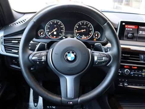 Used 2018 BMW X5 xDrive50i image 16