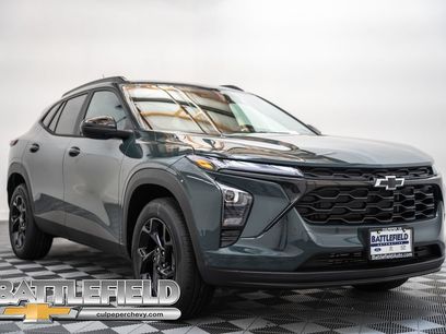 New 2026 Chevrolet Trax LT w/ Sunroof Package