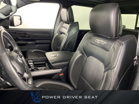 Used 2023 RAM 1500 Laramie AWD/4WD image 19