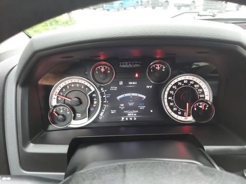 Used 2017 RAM 2500 Big Horn AWD/4WD image 19