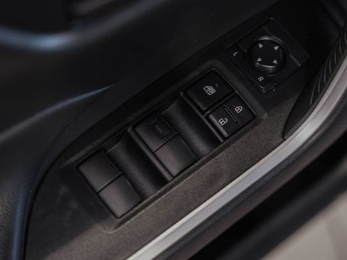 Used 2024 Toyota RAV4 LE image 37