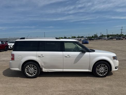 Used 2014 Ford Flex SEL w/ Equipment Group 202A FWD image 9