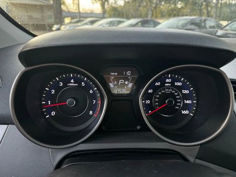 Used 2014 Hyundai Elantra Limited image 22