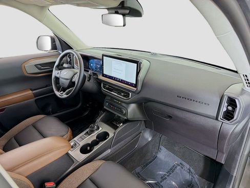 Used 2025 Ford Bronco Sport Outer Banks w/ Outer Banks Tech Package+ image 20