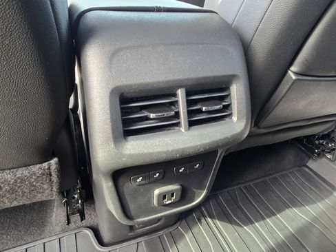 Used 2020 GMC Terrain Denali w/ Denali Premium Package image 16