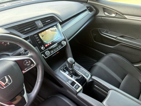 Used 2020 Honda Civic Sport image 17