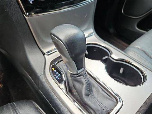 Used 2019 Jeep Grand Cherokee High Altitude RWD image 11