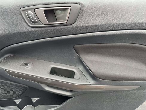 Used 2020 Ford EcoSport SE FWD image 8