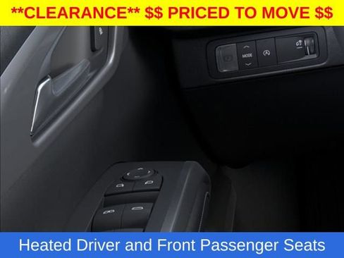 New 2026 Chevrolet Traverse LT w/ Driver Confidence Package FWD image 24