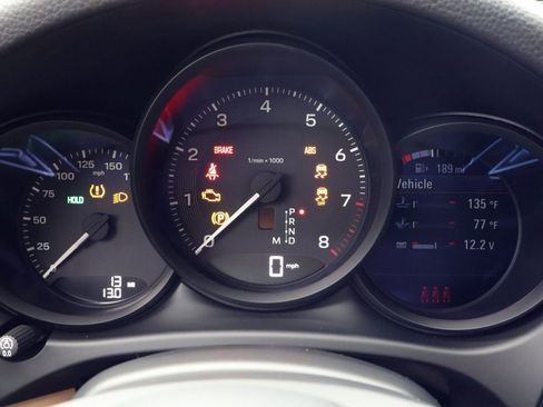 New 2026 Porsche Macan image 16