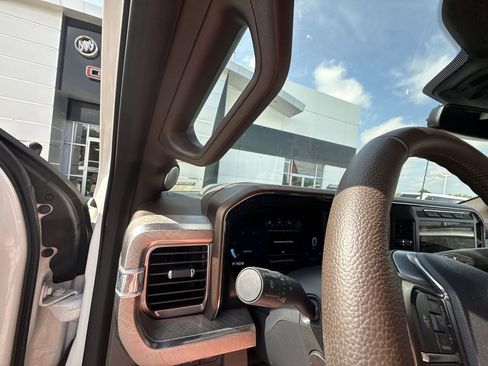 Used 2024 Ford F250 King Ranch w/ Tremor Off-Road Package AWD/4WD image 24