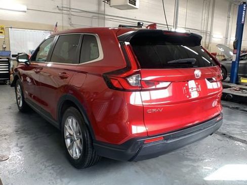 Used 2024 Honda CR-V EX-L image 4
