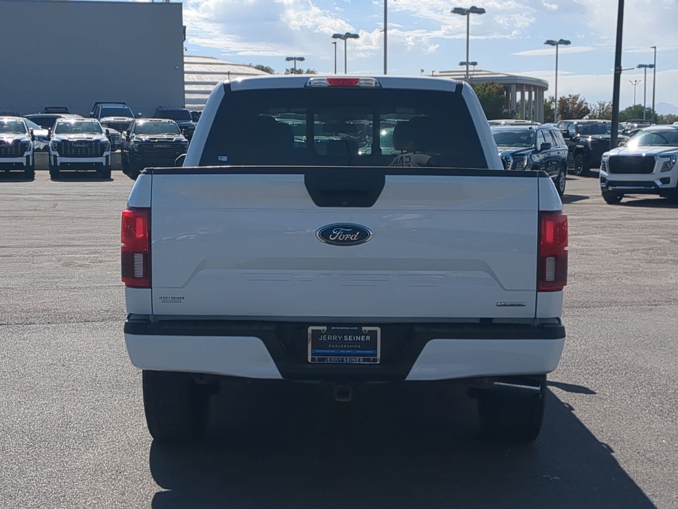 Used 2019 Ford F150 XLT w/ Equipment Group 302A Luxury AWD/4WD image 4