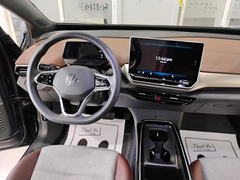 Used 2024 Volkswagen ID.4 Pro image 67