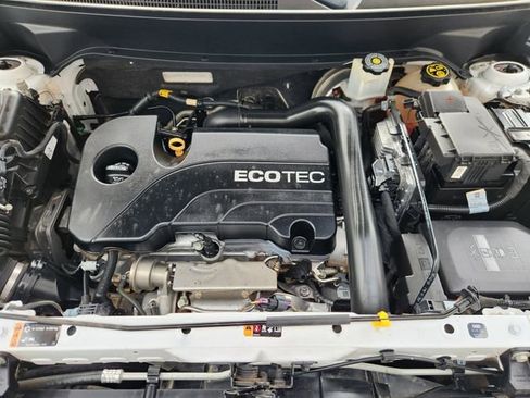 Used 2018 Chevrolet Equinox Premier image 30